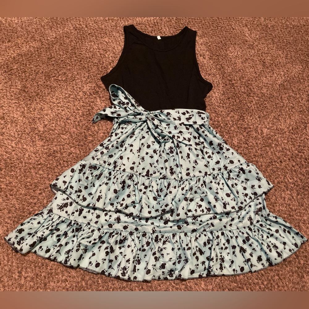 Bellelily Dress - New Still in Bag